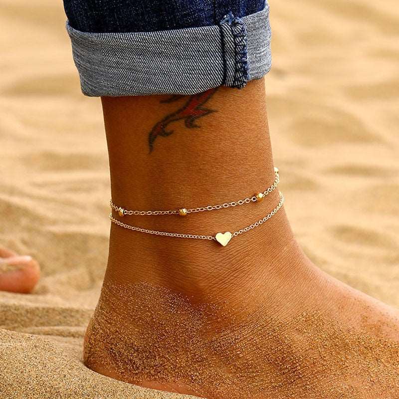 AnkletM&H FashionM&H FashionThis stylish anklet is perfect for the summer beach season. Crafted from copper alloy and cubic zirconia, it features a geometric shape and is sure to make a statemeAnklet