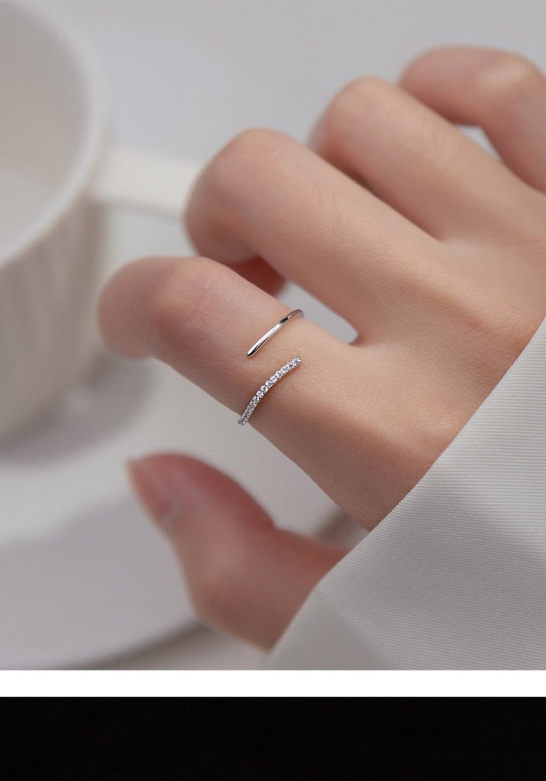 925 Sterling Silver Simple Adjustable Finger Rings - M&H Fashion925 Sterling Silver Simple Adjustable Finger RingsRingsM&H FashionM&H Fashion200000369:200001539925 Sterling Silver Simple Adjustable Finger RingsM&H FashionRingsM&H FashionThis 925 Sterling Silver Simple Adjustable Finger Rings from MH.net.co is the perfect accessory for any occasion. Crafted from 925 sterling silver, this ring is desi925 Sterling Silver Simple Adjustable Finger Rings