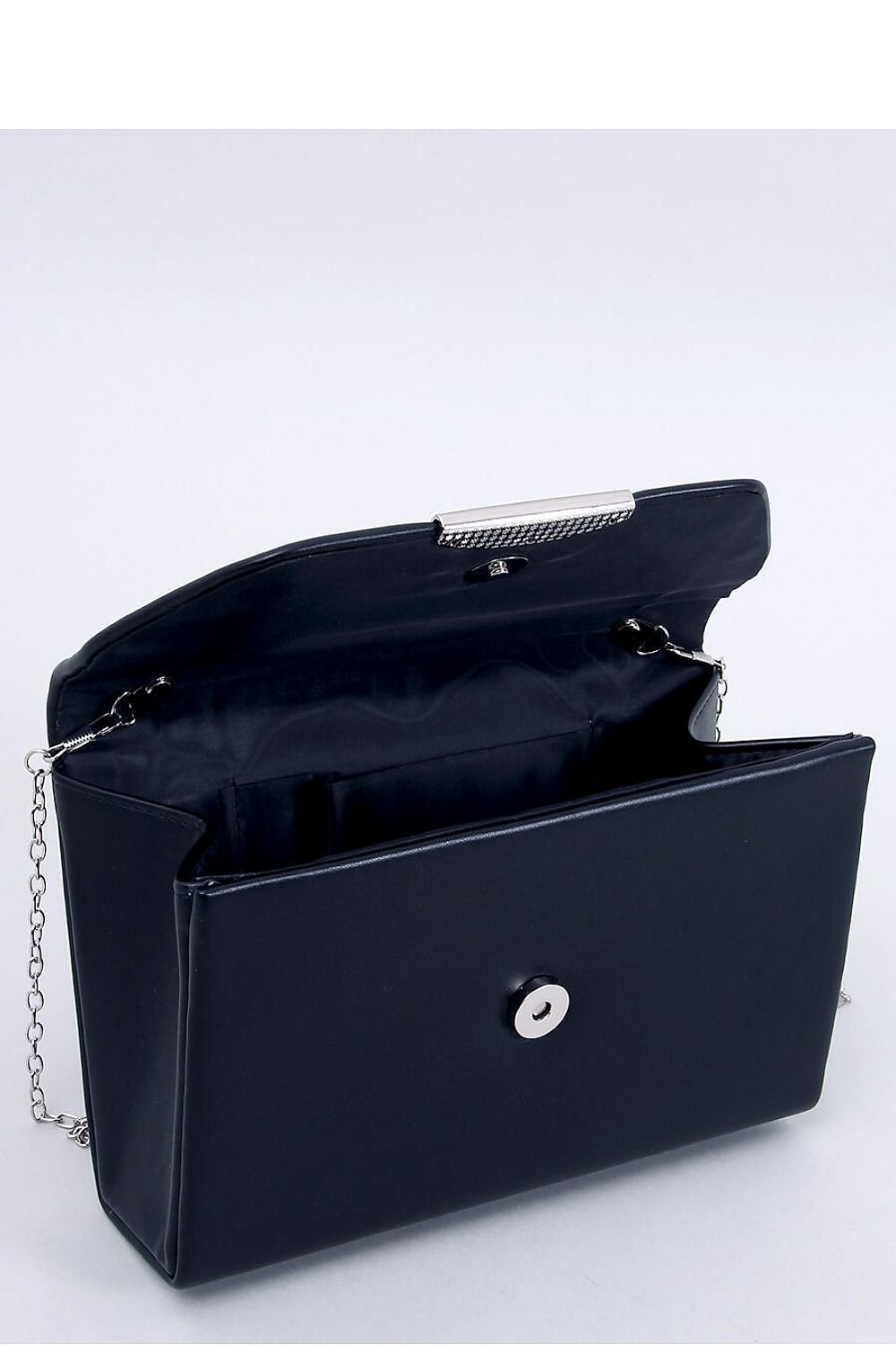 Envelope clutch bag - M&H FashionEnvelope clutch bagM&H FashionM&H Fashion189625_1103883one-size-fits-allEnvelope clutch bag InelloM&H FashionM&H FashionMatte handbag for women ? clutch bag in black color. Classics are always in fashion.... It can be worn in two ways ? in hand or on a silver chain attached to it. It Envelope clutch bag