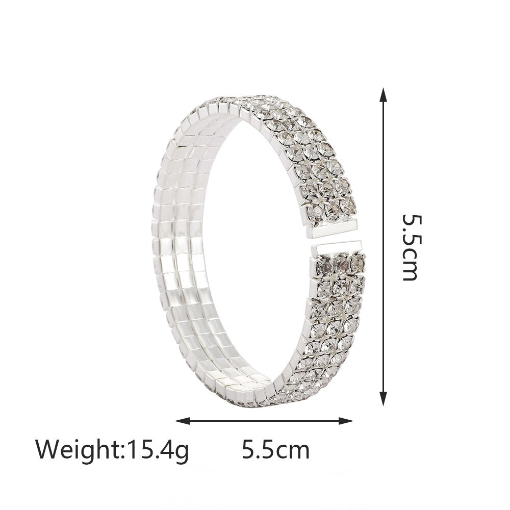 Luxury Crystal Bracelet - M&H FashionLuxury Crystal BraceletM&H FashionM&H Fashion200001034:361180#Silver ColorLuxury Crystal BraceletM&H FashionM&H FashionThis Luxury Crystal Bracelet is a fashionable and stylish accessory. It features a round shape and prong setting, and is made of high quality copper alloy and rhinesLuxury Crystal Bracelet