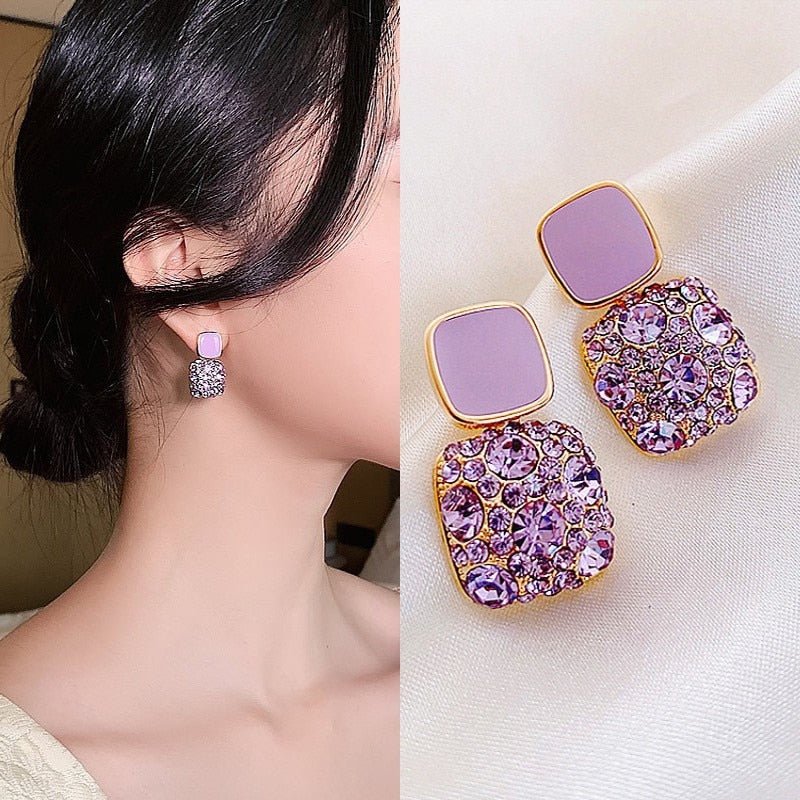 Purple Zircon Square Earrings - M&H FashionPurple Zircon Square EarringsM&H FashionM&H Fashion200001034:361180#Gold;200000783:29#WhiteGoldWhitePurple Zircon Square EarringsM&H FashionM&H FashionThese Purple Zircon Square Earrings from MH.net.co are the perfect accessory for any outfit. With a trendy style and geometric shape, these earrings are sure to makePurple Zircon Square Earrings