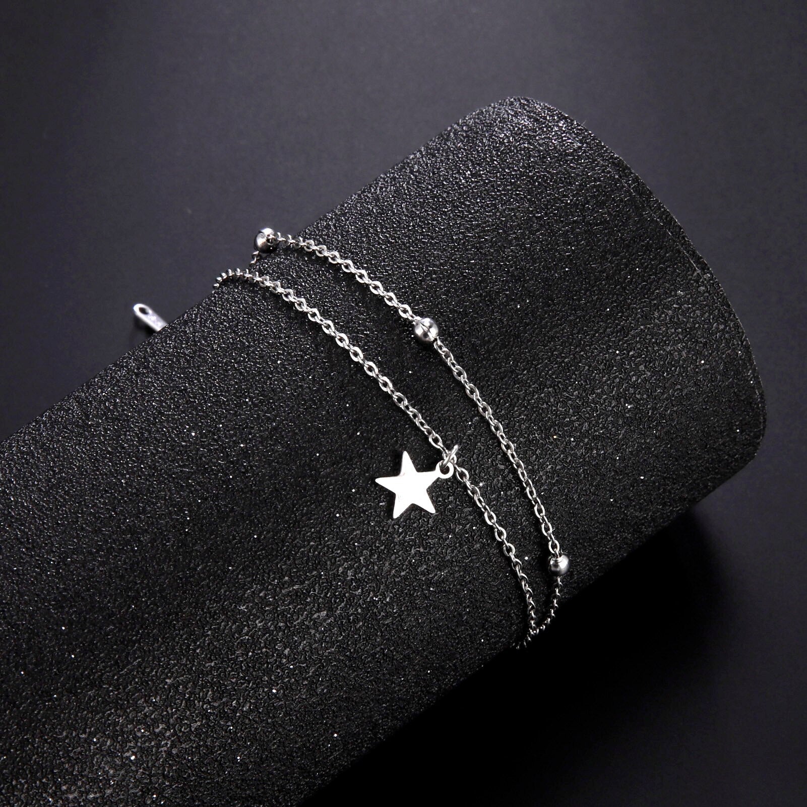 Star Anklet Silver - M&H FashionStar Anklet SilverM&H FashionM&H Fashion200001034:361180#Silver colorStar Anklet SilverM&H FashionM&H FashionThis Star Anklet Silver is the perfect accessory for any occasion. It features a simple yet exquisite design with a trendy star shape. Crafted from stainless steel, Star Anklet Silver