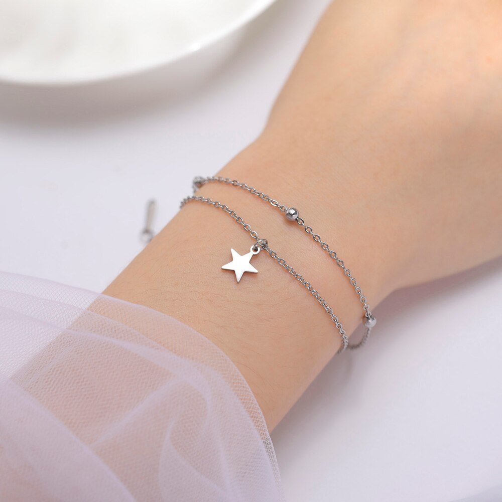 Star Anklet Silver - M&H FashionStar Anklet SilverM&H FashionM&H Fashion200001034:361180#Silver colorStar Anklet SilverM&H FashionM&H FashionThis Star Anklet Silver is the perfect accessory for any occasion. It features a simple yet exquisite design with a trendy star shape. Crafted from stainless steel, Star Anklet Silver